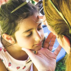 Kinderschminken beim Kinderfest